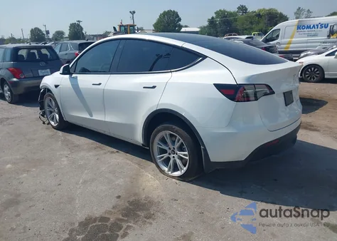 2021 Tesla Model Y Long Range Dual Motor All-Wheel Drive from USA, damaged, VIN 5YJYGDEE8MF283538